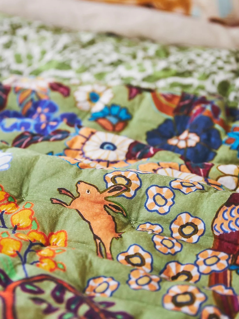 Anthropologie Jardin Folk Textured Cotton Queen Size Quilt with Two Shams - Picture 9 of 9